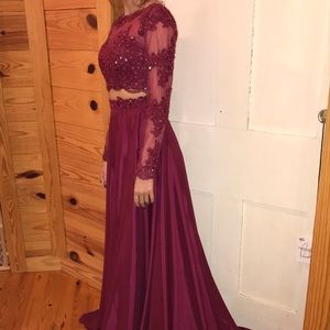 Brand new size 0 prom dress